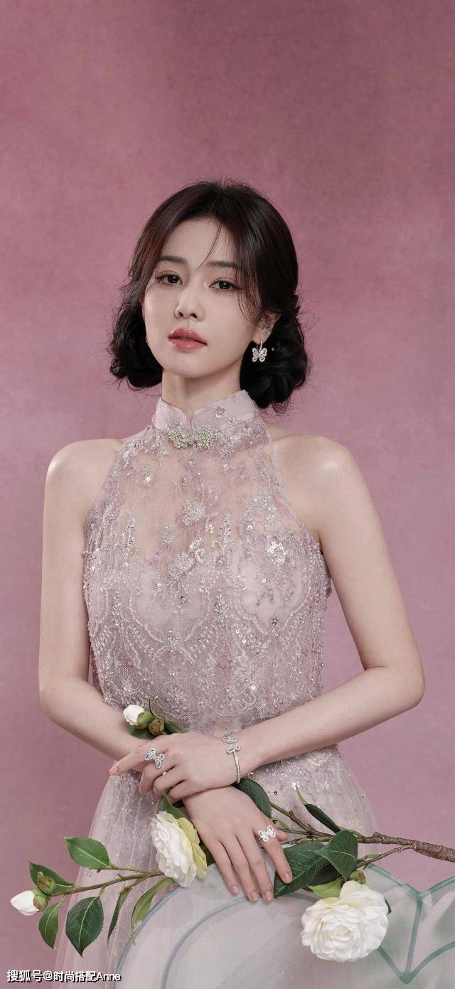 尚写真粉色蕾丝旗袍优雅迷人ky开元棋牌白鹿端午节时(图6)