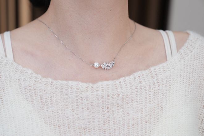 季专场不必翻遍首饰盒一颗珍珠搞定所有场合开元棋牌网站满就赠！国货珍珠之光阮仕秋(图2)